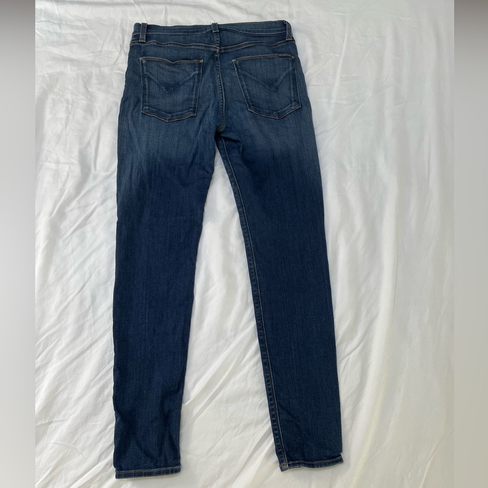 Hudson // Natalie Midrise Super Skinny // Size 29 // Generous Fit